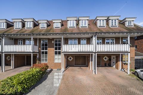 Southbank, Hextable, Swanley 3 bed house for sale