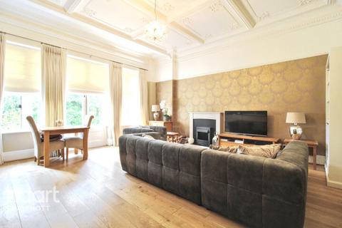 Tower Road, Hindhead 1 bed apartment for sale