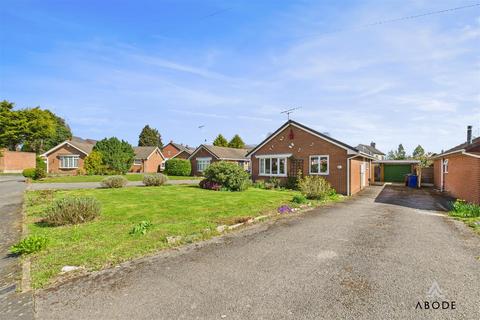 Hall Road, Uttoxeter ST14 2 bed detached bungalow for sale
