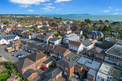 Lymington Road, Highcliffe, Dorset.... Studio for sale
