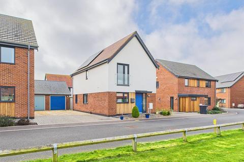 Beehive Way, Bawdeswell, Dereham 3 bed detached house for sale