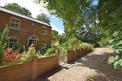 Coleheath Bottom, Princes Risborough... 3 bed house for sale
