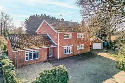 Orchard Drive, Potter Heigham 4 bed detached house for sale