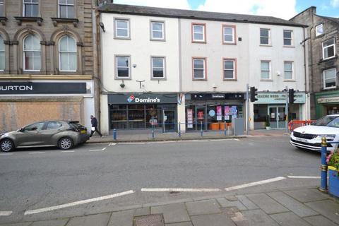 71, High StreetHawick, TD9 9BP 2 bed flat for sale