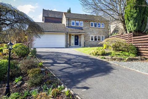 Ravensdeane, Thornhill Road... 3 bed detached house for sale