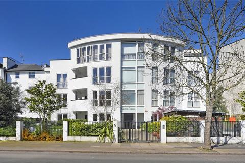 The Avenue, Queens Park, London, NW6 3 bed apartment for sale