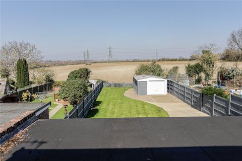 Fairview Road, Istead Rise... 3 bed semi