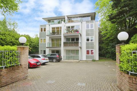 Chine Crescent Road, Bournemouth BH2 2 bed apartment for sale