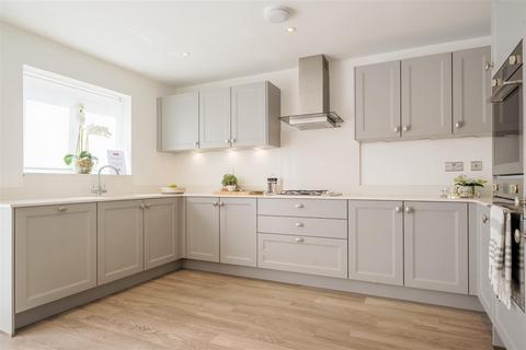 Otter Close, Chilvester Hill, Calne 4 bed detached house for sale