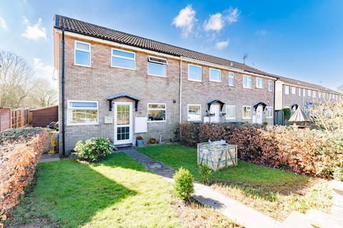 Orchard Way, Fleggburgh 4 bed end of terrace house for sale