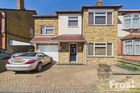 Rosefield Road, Staines