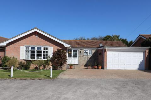 Seaview Road, Hayling Island 4 bed detached bungalow for sale