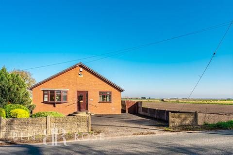 Marsh Road, Southport PR9 3 bed detached bungalow for sale