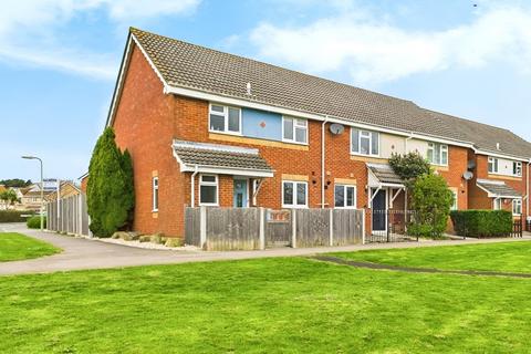 Spitfire Way, Southampton SO31 3 bed end of terrace house for sale