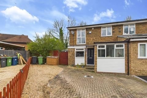 Stokenchurch, High Wycombe HP14 4 bed semi