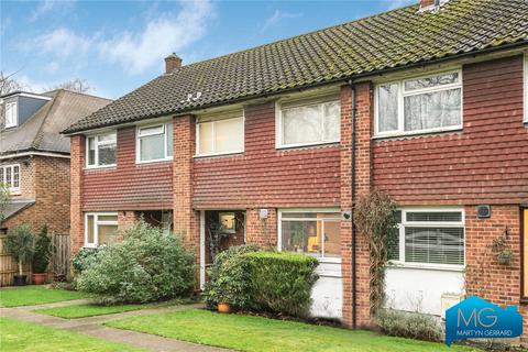 Warwick Gardens, Barnet, EN5 3 bed terraced house for sale