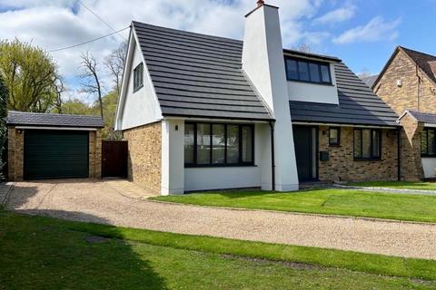 Hollybush Close, Berkhamsted HP4 4 bed detached house for sale