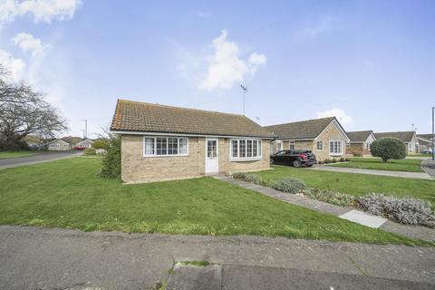 Mornington Crescent, Felpham, PO22 2 bed detached bungalow for sale