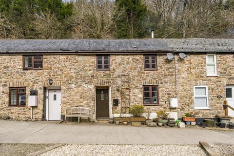 Oakford, Tiverton 3 bed terraced house for sale