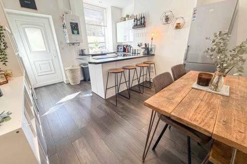 Alder Bank, Rawtenstall, Rossendale 4 bed terraced house for sale