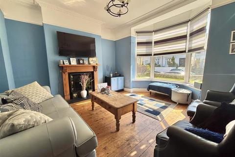 Hazelmere Road, Sketty, Swansea 3 bed semi