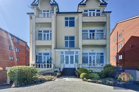 Park Road West, Southport PR9 2 bed apartment for sale