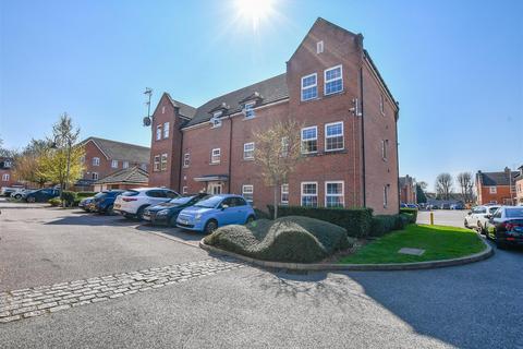 2 Avian Avenue, Frogmore, St. Albans 2 bed apartment for sale