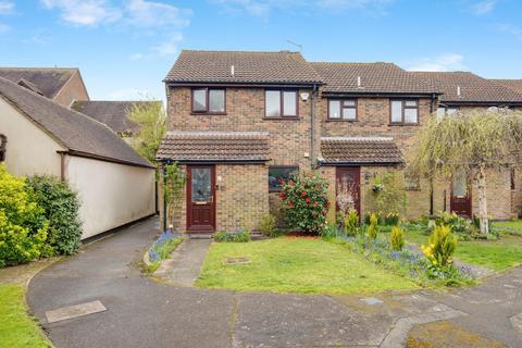 Russell Drive, Christchurch BH23 3 bed end of terrace house for sale