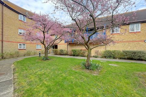 Belvedere Road, Burnham