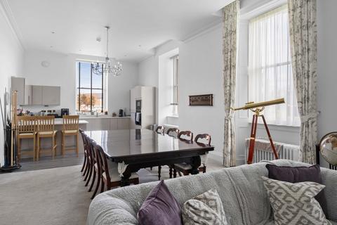 Blencowe Close, Chester CH1 2 bed apartment for sale
