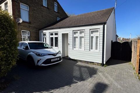 Fairfax Drive, Westcliff