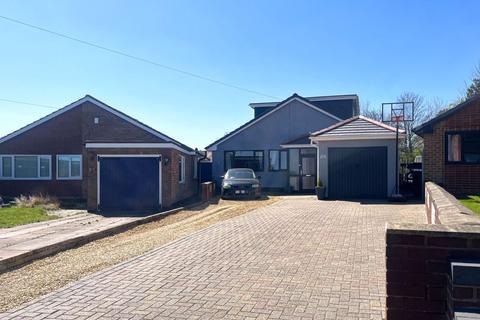 Spencer Drive, Burntwood, WS7 1AF 4 bed detached bungalow for sale