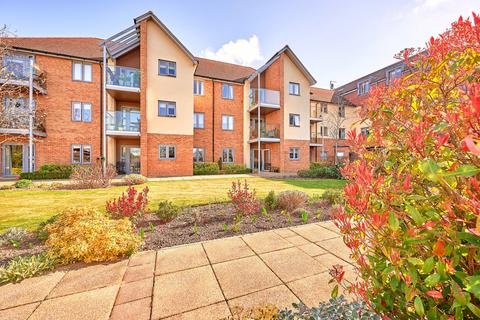 London Road, Hertfordshire AL1 1 bed apartment for sale