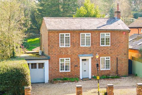 Woburn Lane, Aspley Guise, Milton... 3 bed detached house for sale