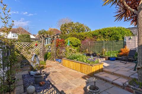 2 bedroom semi-detached bungalow for sale