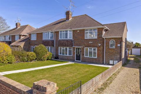 Robson Road, Goring