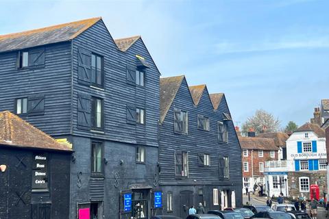 Strand Quay, Rye 2 bed apartment for sale