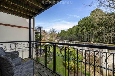 Churchfield Road, Walton On Thames KT12 2 bed retirement property for sale