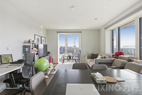 Glasshouse Gardens, Stratford, E20 1HT 3 bed apartment for sale