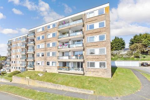 Collingwood Court, Folkestone CT20 2 bed ground floor flat for sale