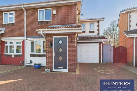 3 bedroom semi-detached house for sale