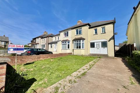 Woodville Road, Cinderford GL14 3 bed semi