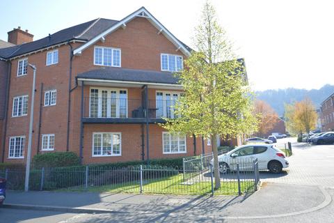 Wroughton Road, Aylesbury HP22 2 bed apartment for sale