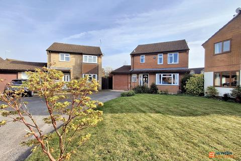 Ringwood, Bretton, Peterborough, PE3 5 bed detached house for sale