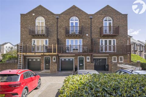 Hatton Mews, Greenhithe, Kent, DA9 3 bed end of terrace house for sale