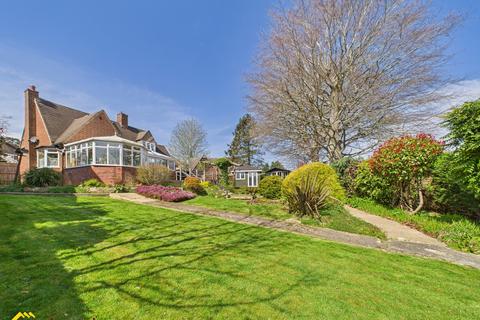 Lime Avenue, Banbury OX16 4 bed detached house for sale
