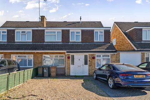 Liston Close, Luton, Bedfordshire 4 bed house for sale