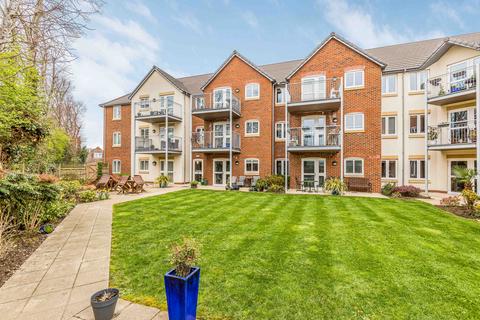 St. Marys Road, Hayling Island... 1 bed flat for sale