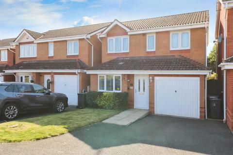 Campbell Cl, Nuneaton 3 bed detached house for sale