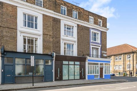 Westbourne Road, Islington, London 3 bed maisonette for sale